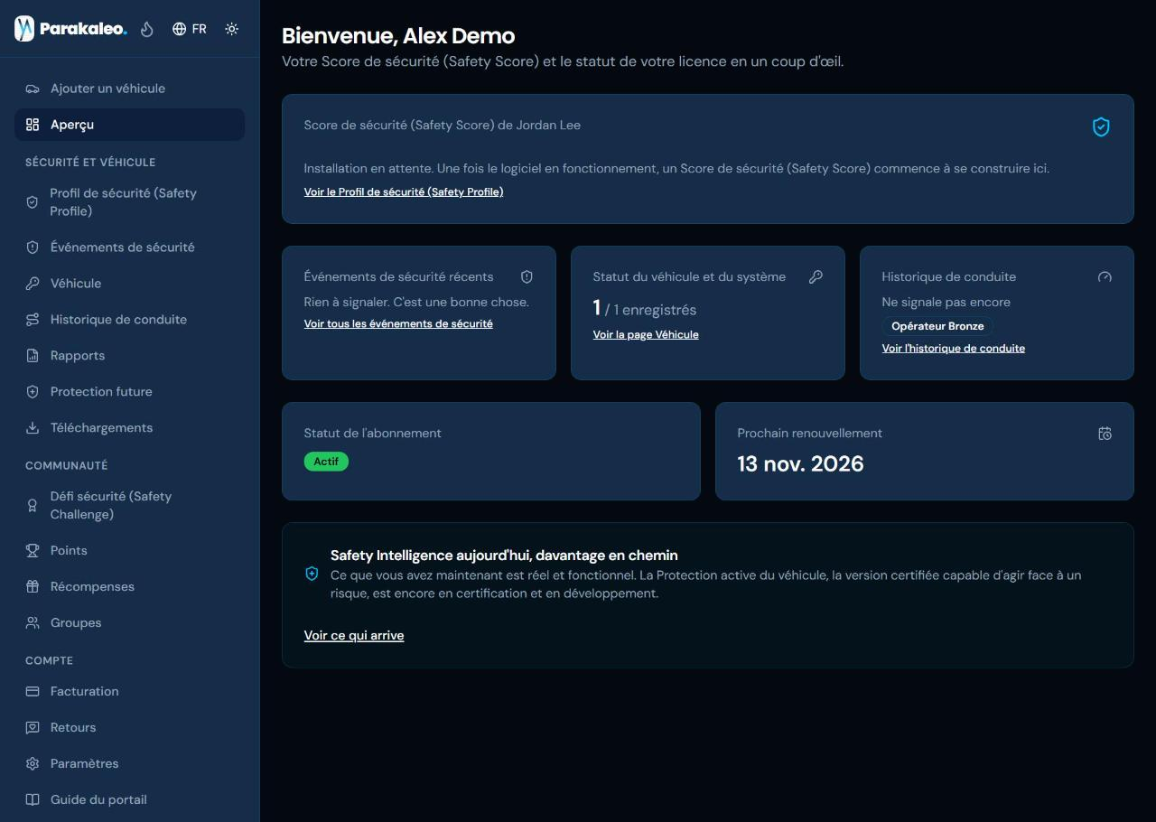L'aperçu du tableau de bord du portail, avec une carte Safety Score en attente d'installation, un véhicule enregistré, un abonnement actif et la date du prochain renouvellement.